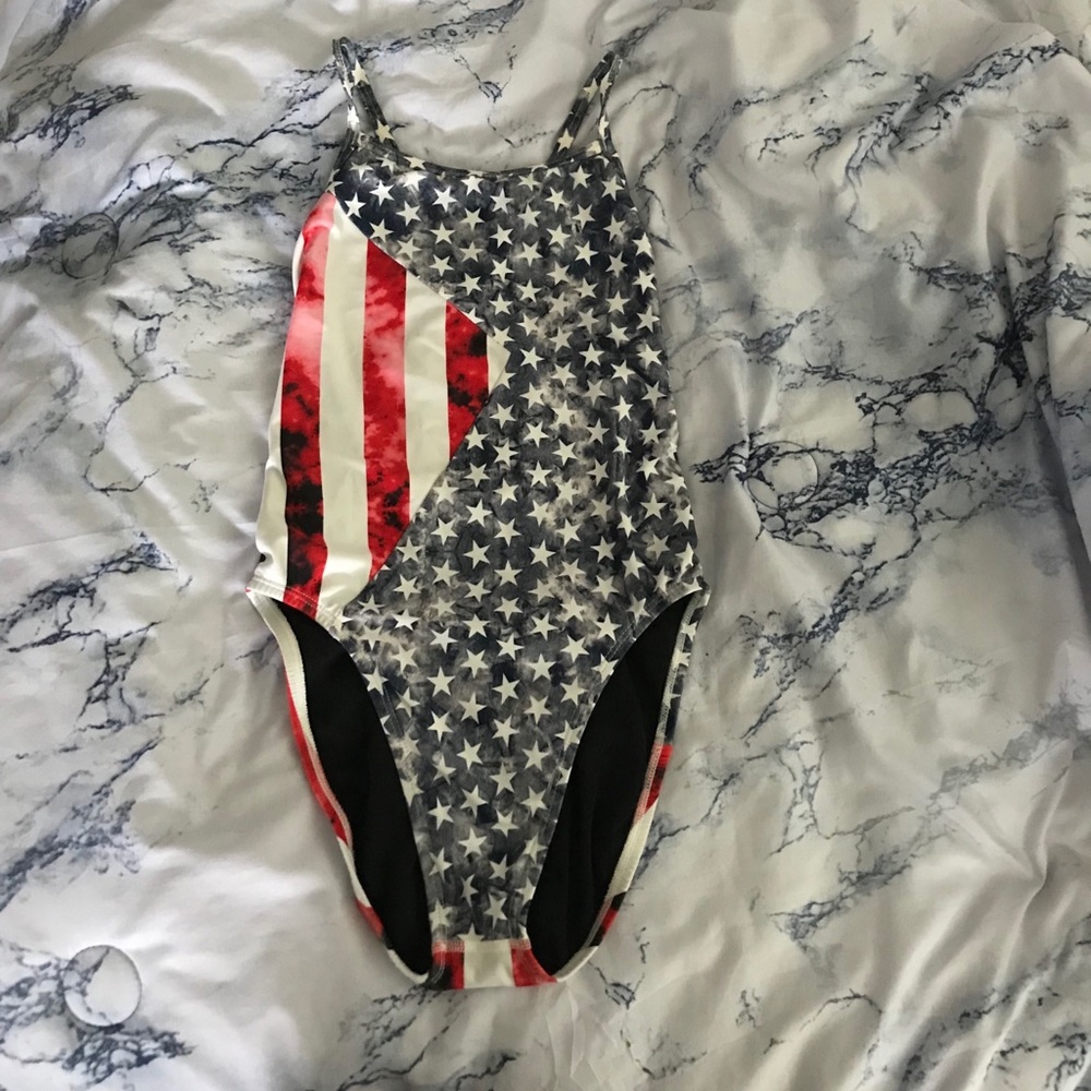RARE “amerikah” jolyn fixed back suit